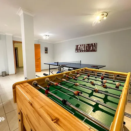 Nosredna 5 Bedroom & Pool Les01