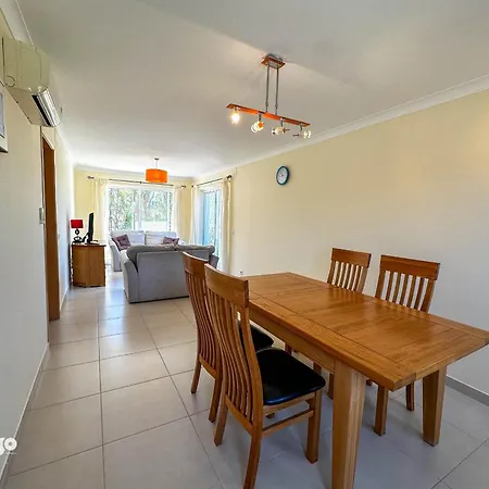 Nosredna 5 Bedroom & Pool Les01