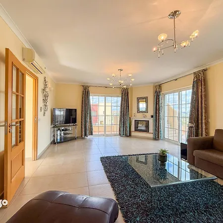 Nosredna 5 Bedroom & Pool Les01 Ayamonte