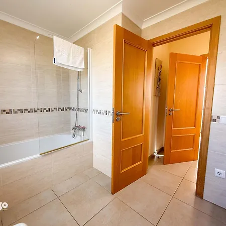 Nosredna 5 Bedroom & Pool Les01 Villa Ayamonte