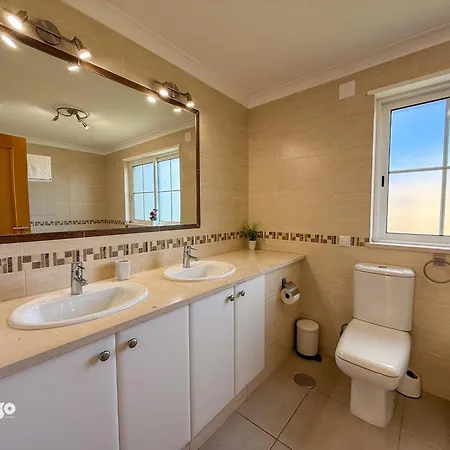Villa Nosredna 5 Bedroom & Pool Les01 Ayamonte